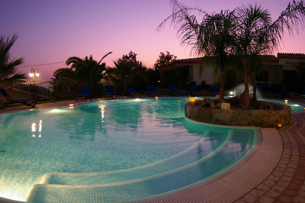 Hotel Village Eden 45/71