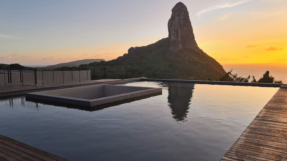 Hamares Boutique Hotel 41/44