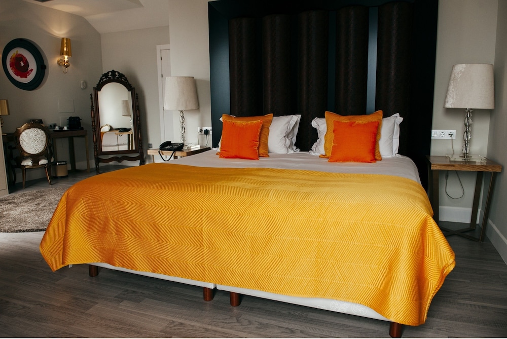 Hotel Art Santander 54/67