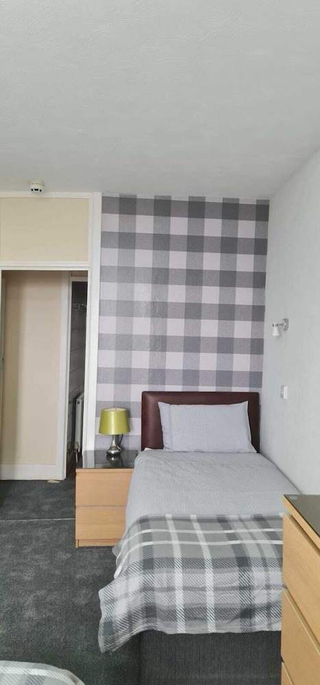STANDARD, QUADRUPLE, SEA VIEW