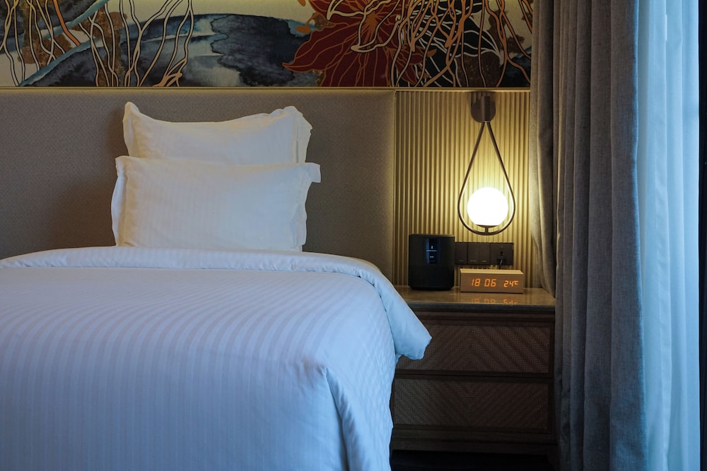 Pullman Lombok Merujani Mandalika Beach Resort 17/48