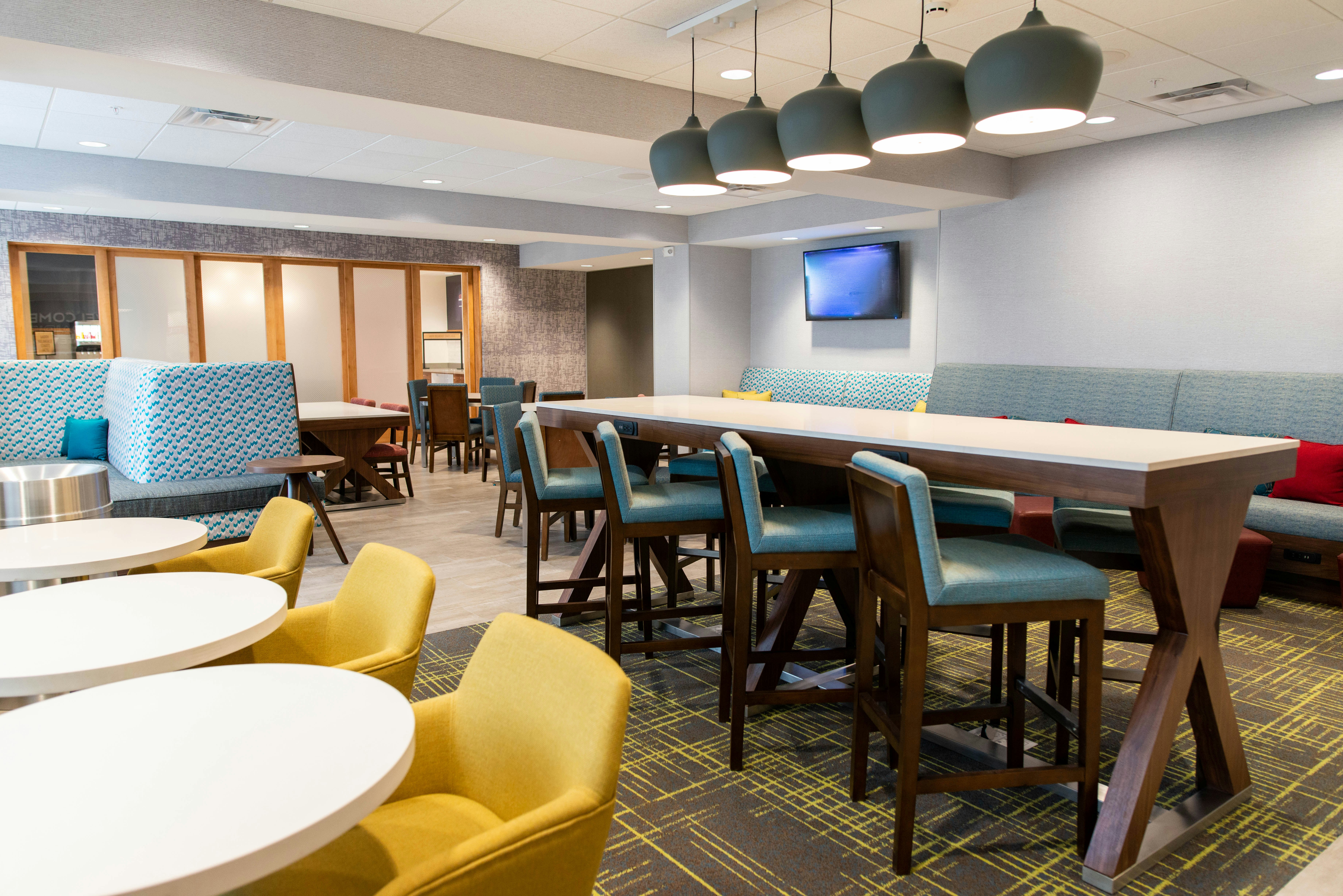 Hampton Inn Paris IL 18/24