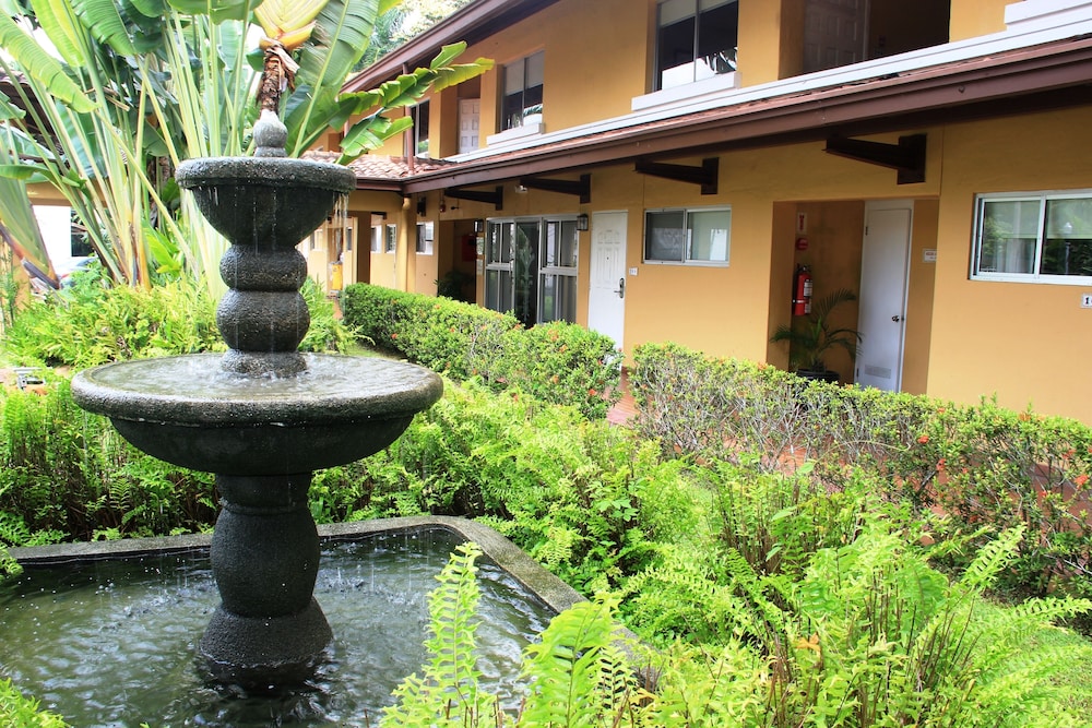 Albrook Inn 54/61