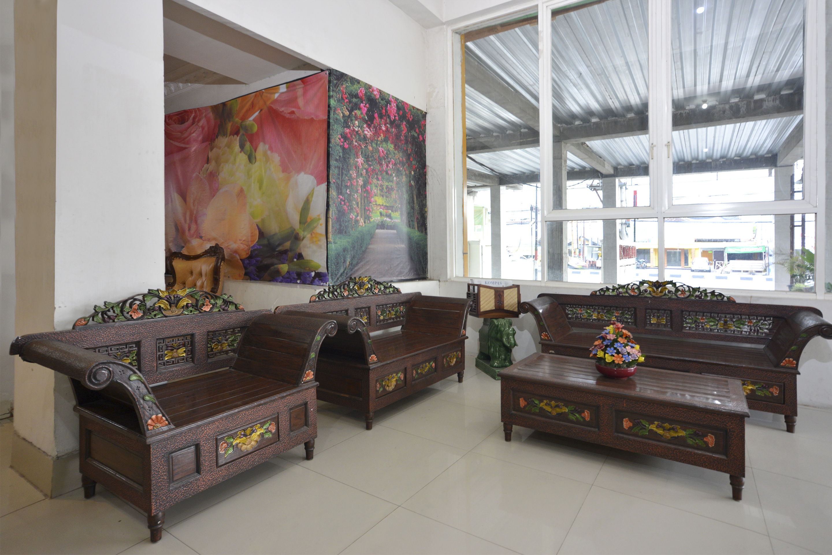 OYO 586 Hotel Wijaya 54/72