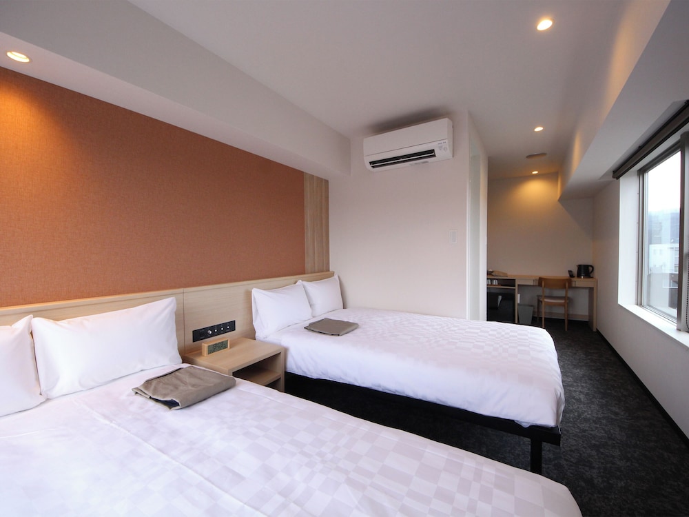 STANDARD, TWIN BEDS