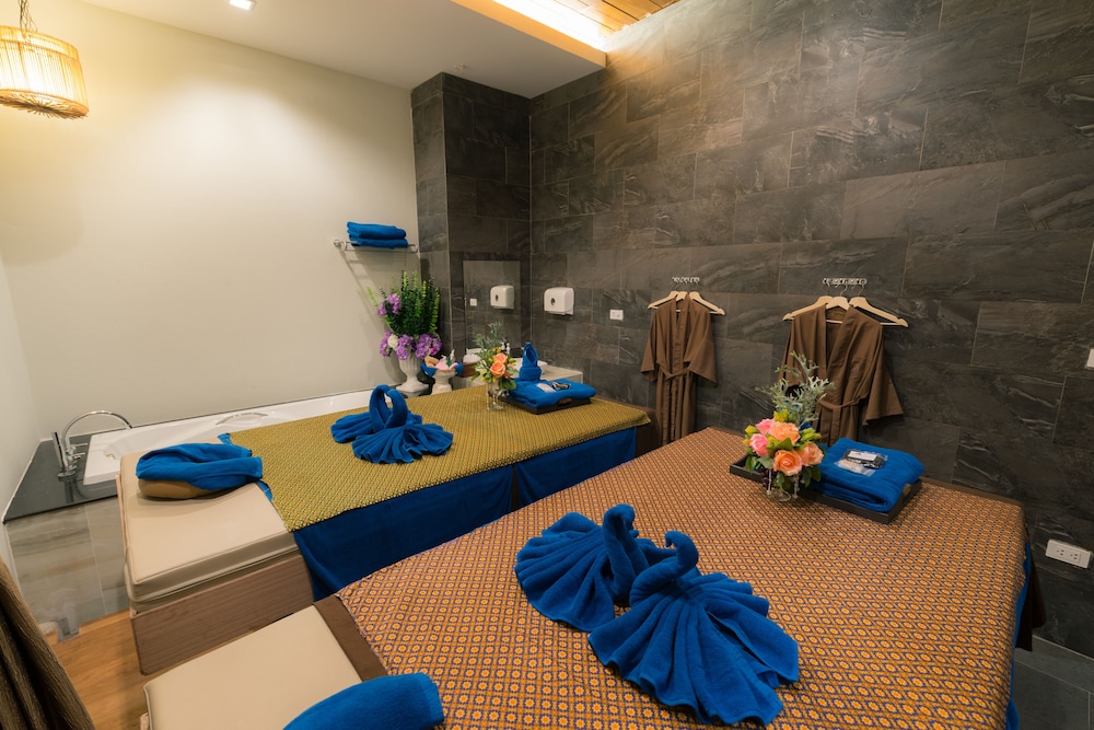 Grand Vista Hotel Chiangrai 70/77