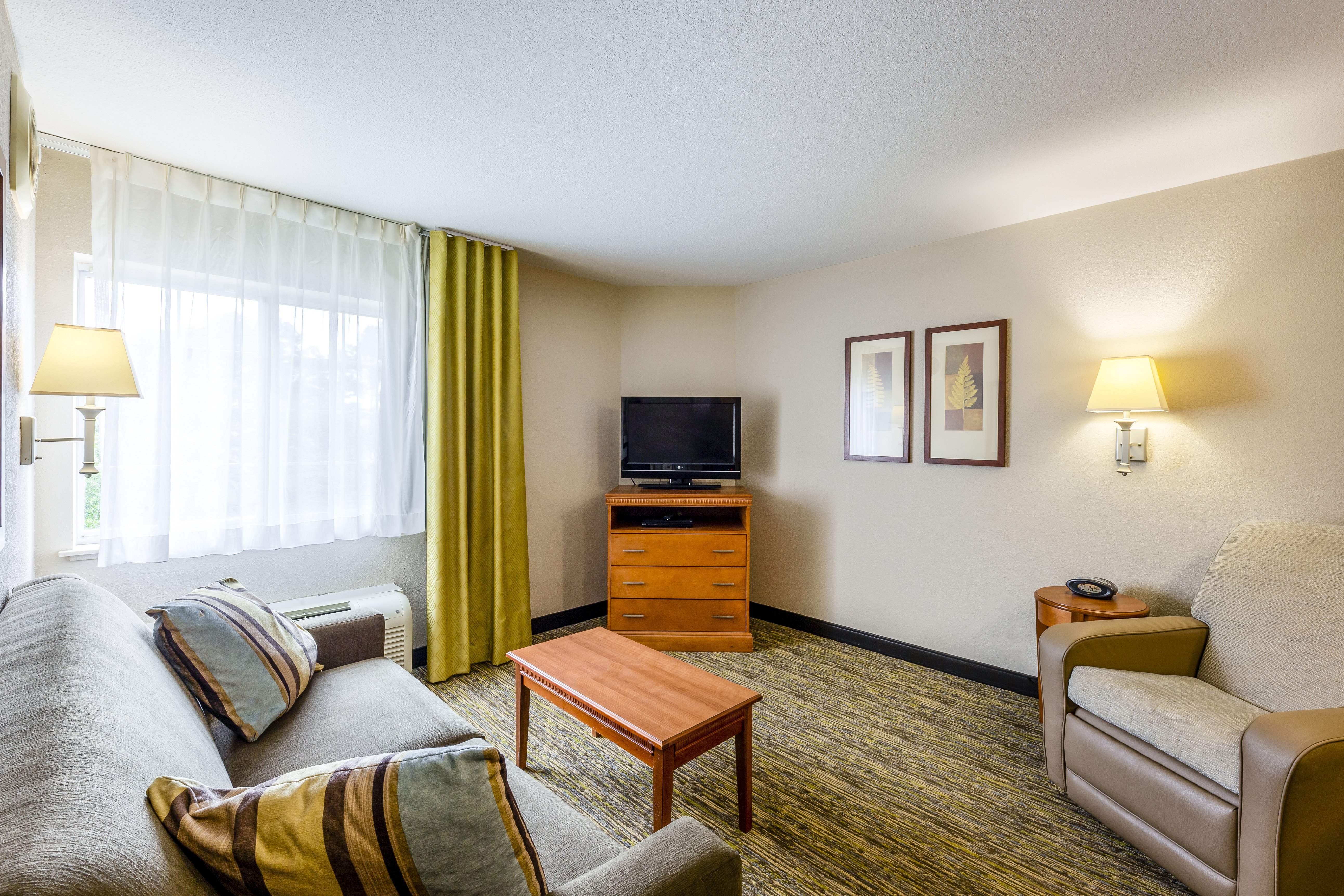 Candlewood Suites Savannah Airport 37/58