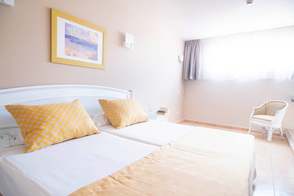 Apartamentos Punta Marina by LIVVO 9/46