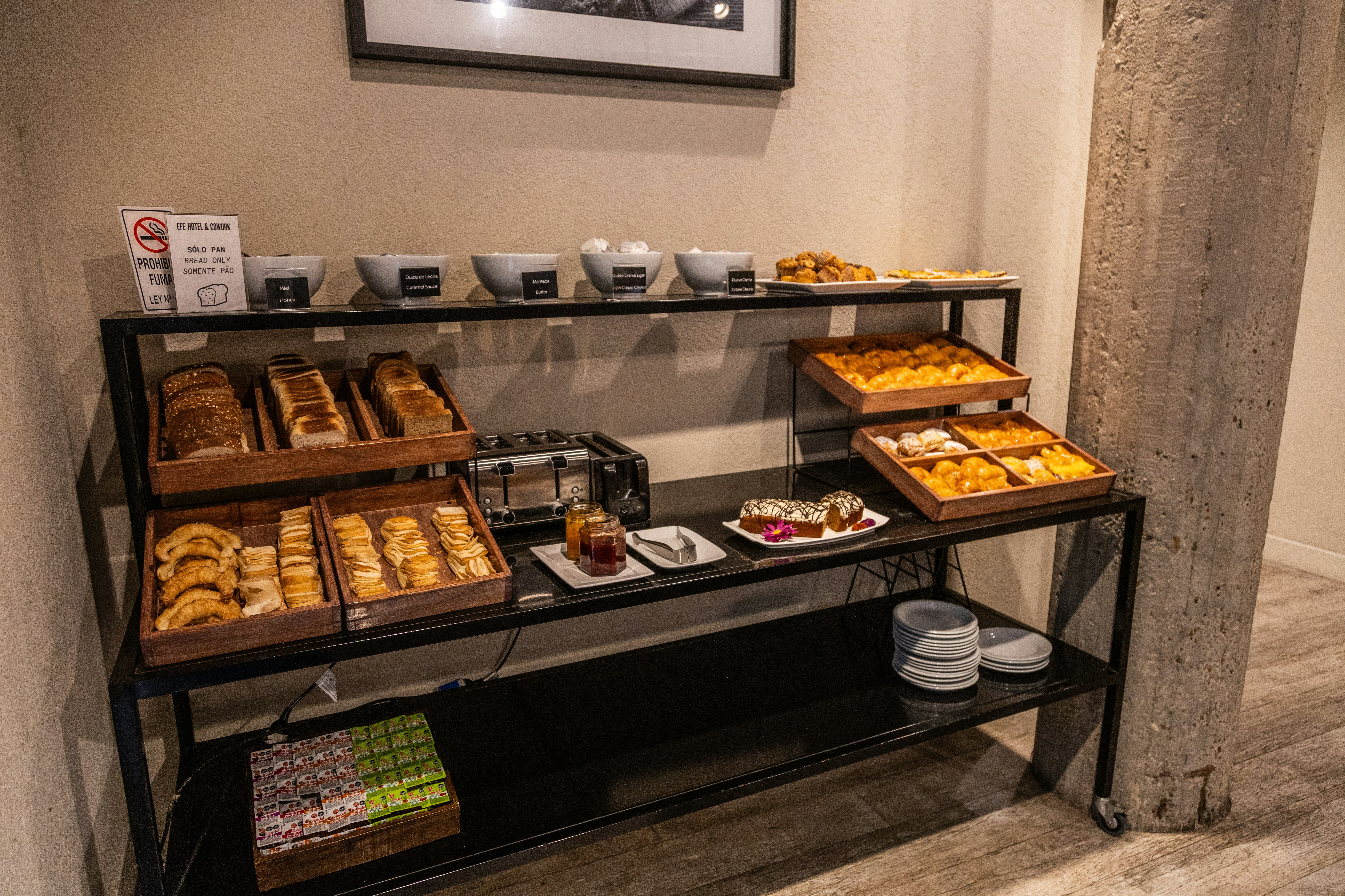 Efe Hotel & Cowork 10/22