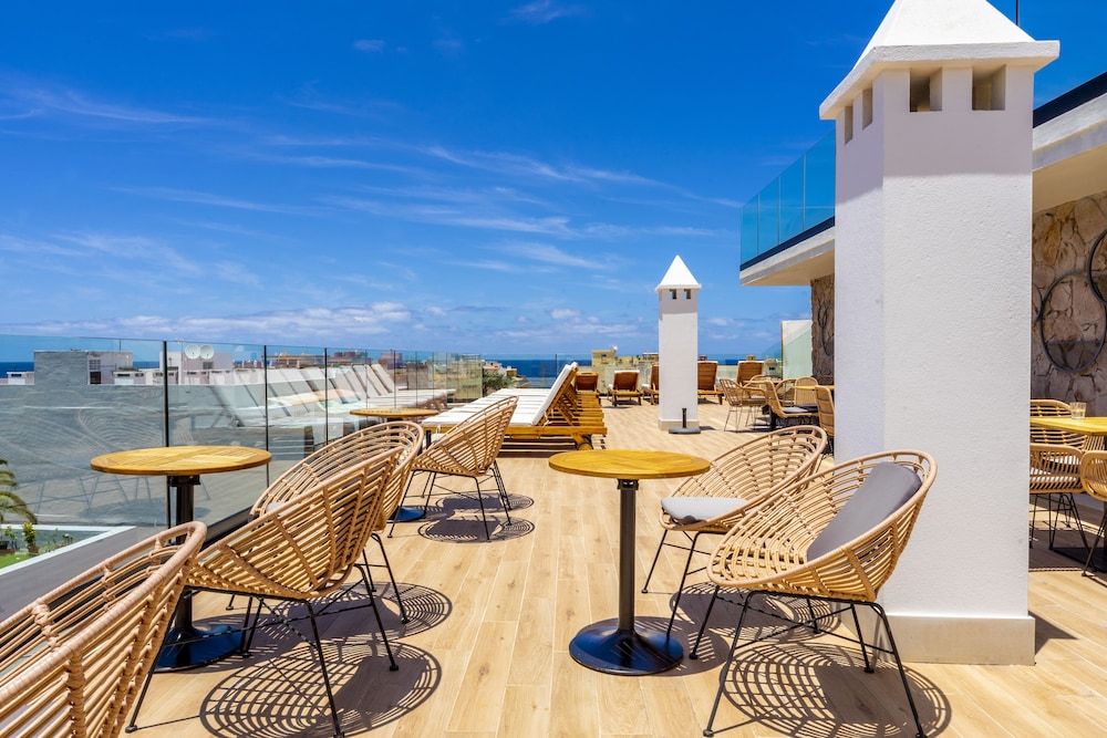 Hotel Dwo Nopal 24/30