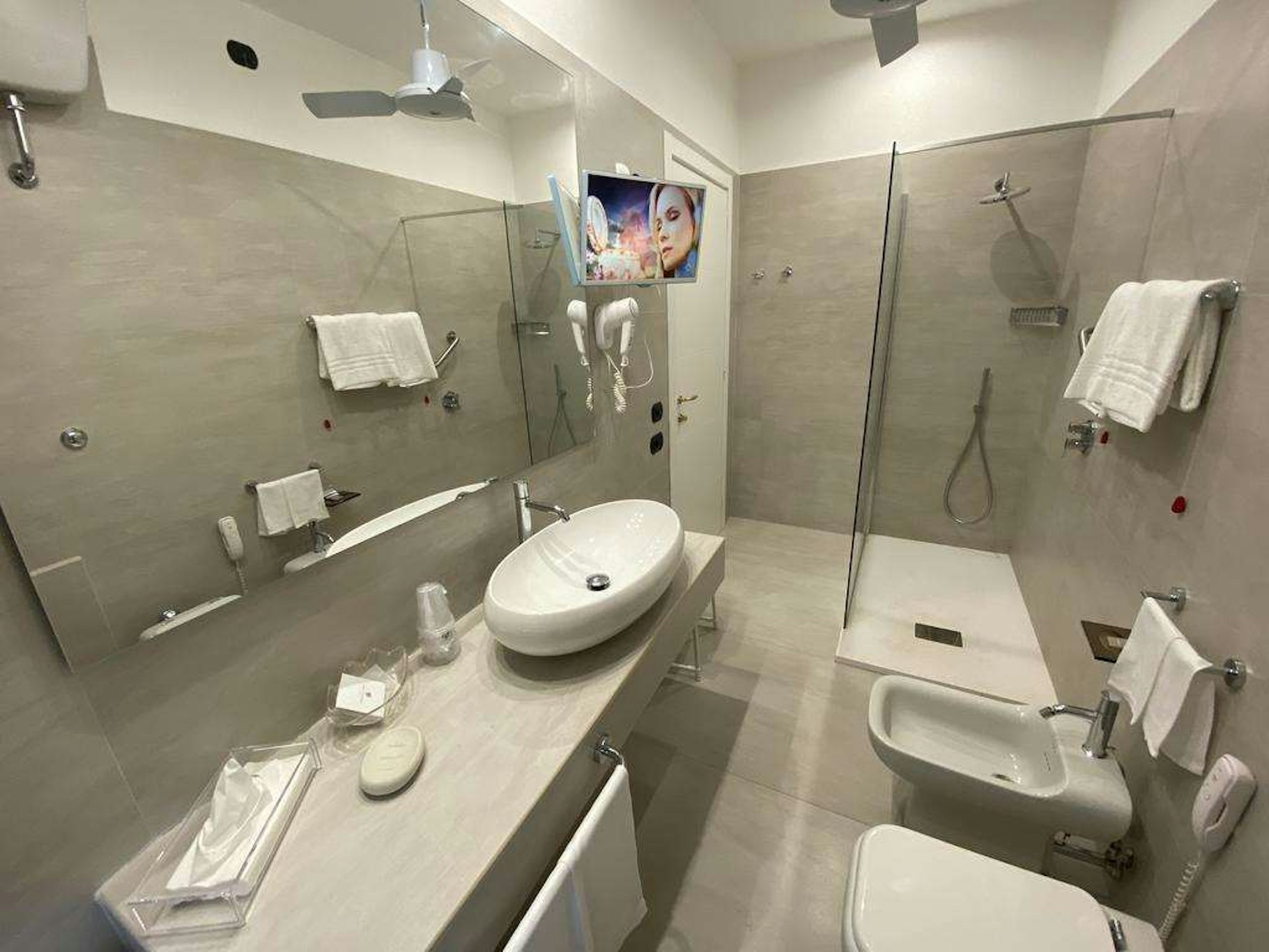 Hotel Cicolella 57/59