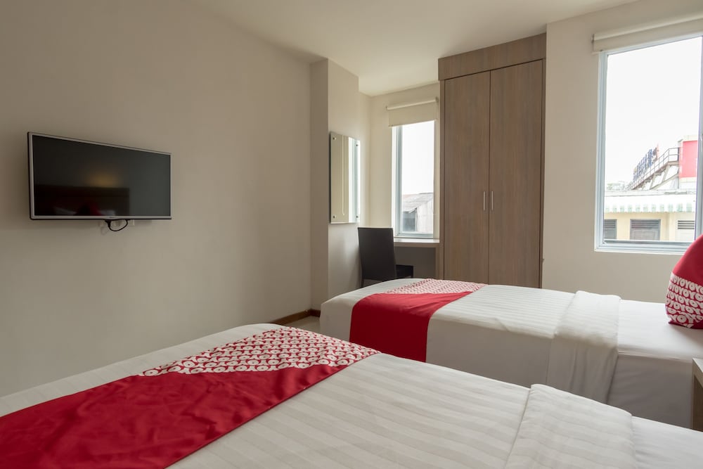 Oyo 319 Putra Mulia Hotel 17/32