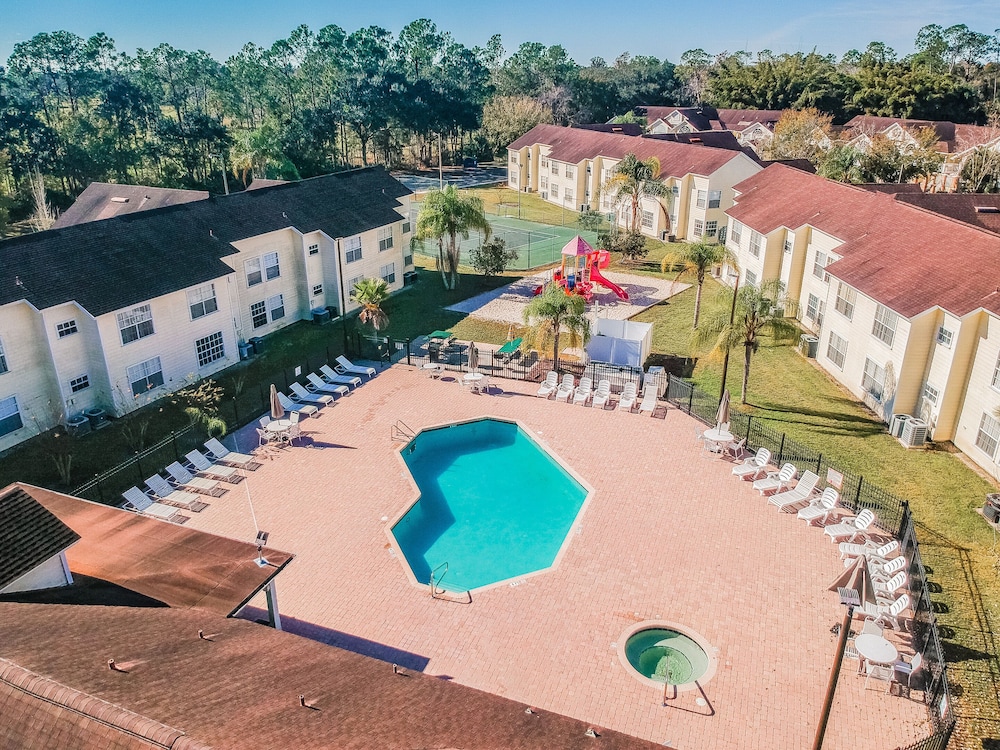 Near Disney: Harry Potters Castle Private Home 24/32