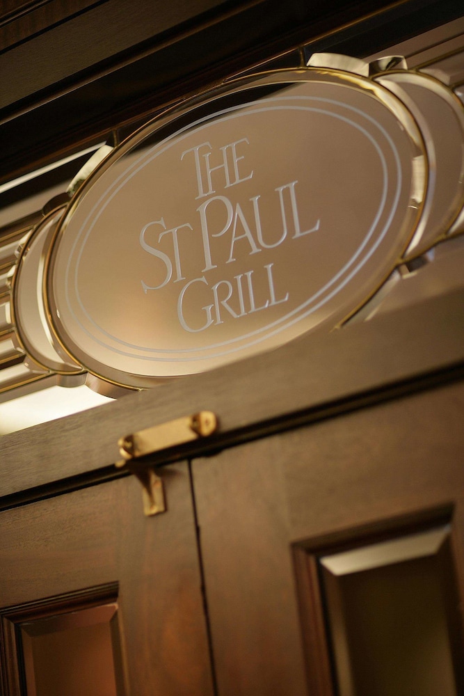 The Saint Paul Hotel 13/64
