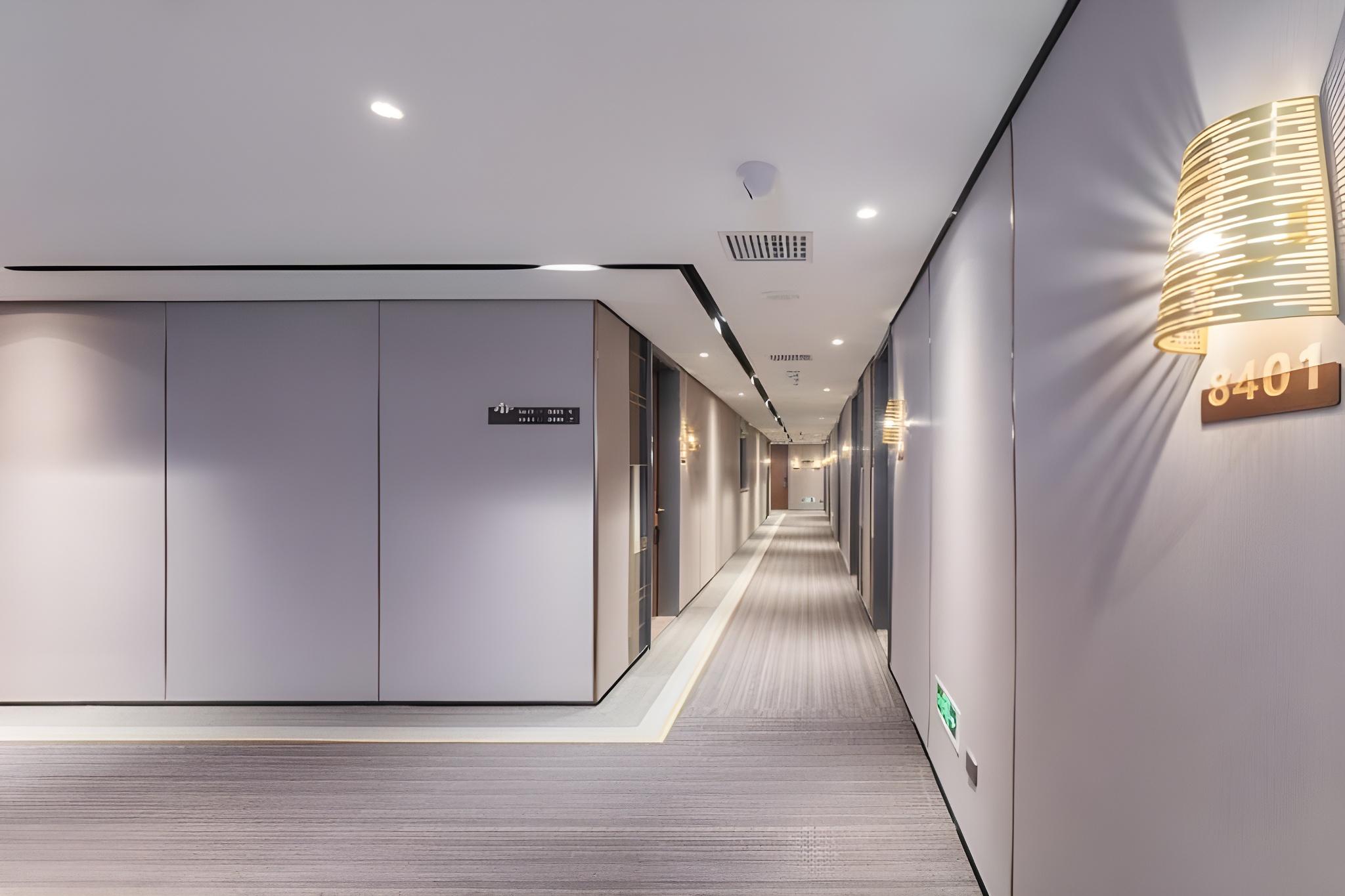 Home Inn (Xiamen Jimei University) 37/38