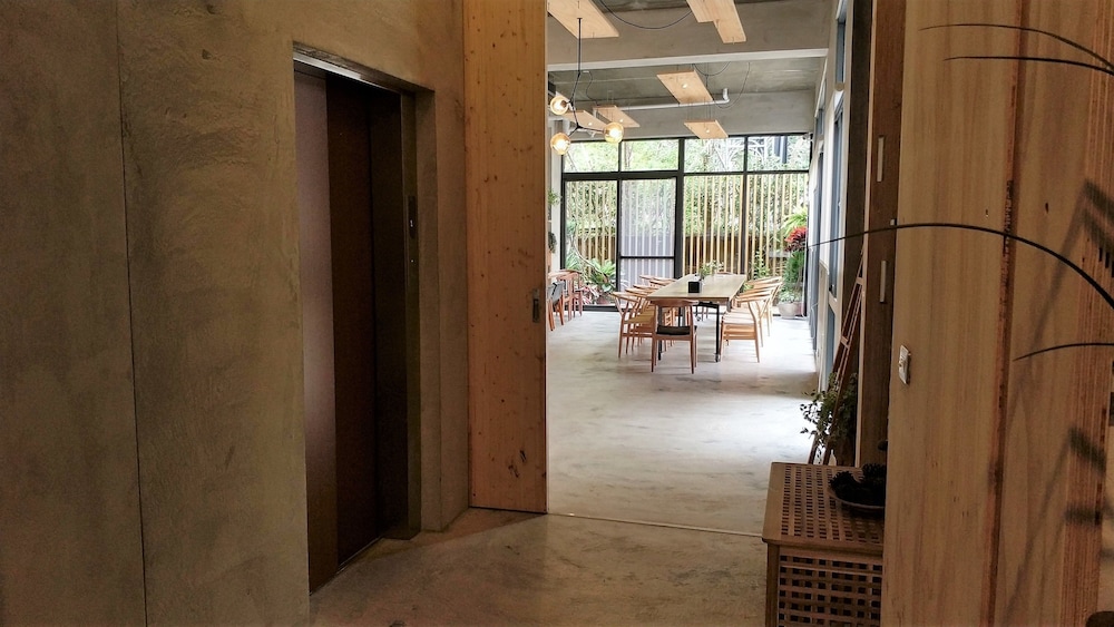 Sun Moon Inn 52/73