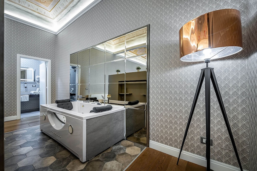Martelli 6 Suite And Apartments 6/53