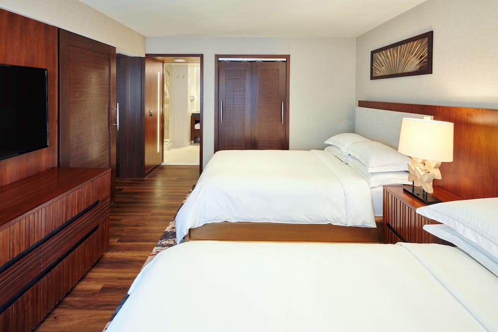 Hokulani Waikiki By Hilton Grand Vacations 27/68
