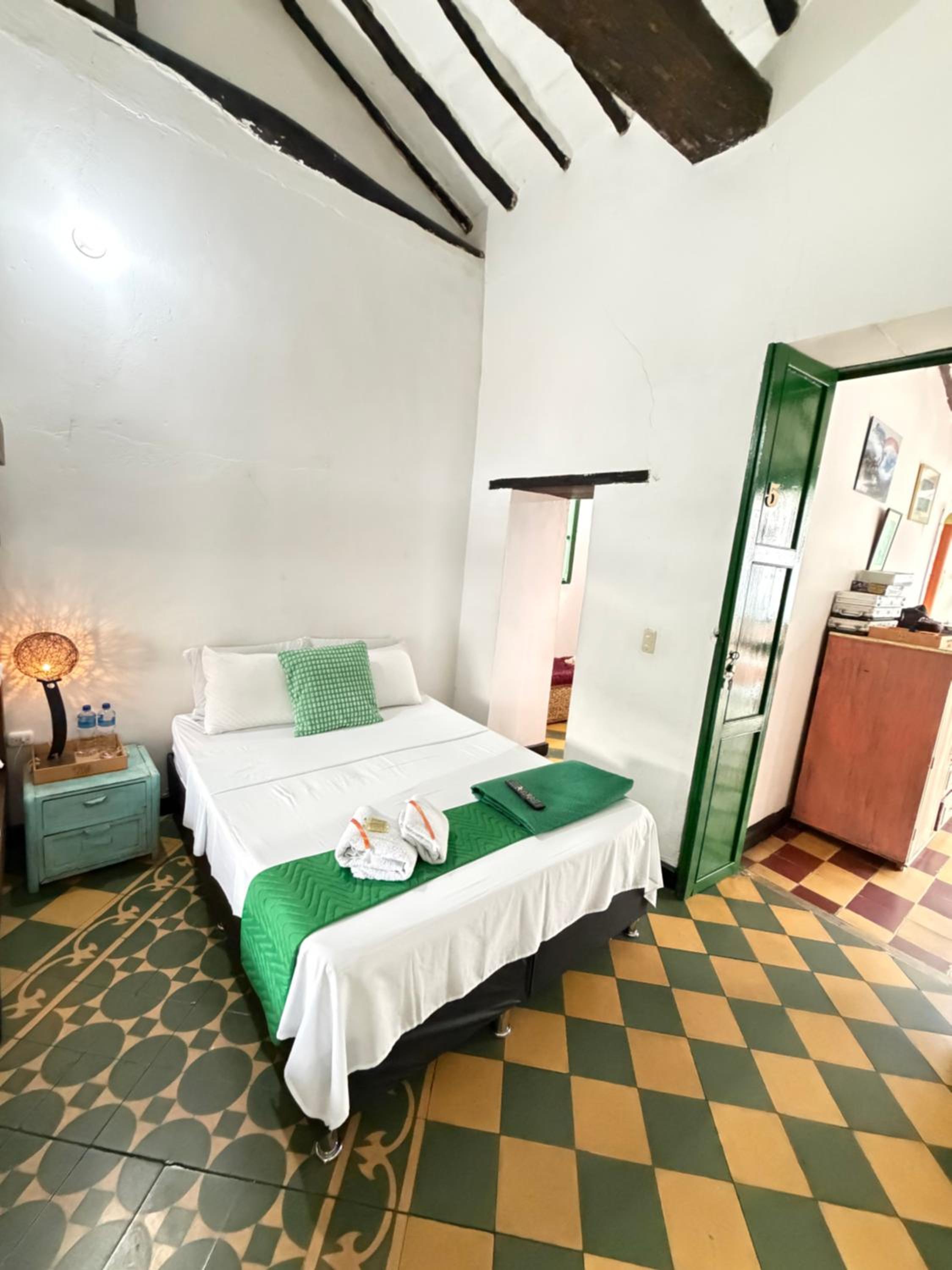 Green Door San Gil Hostal 6/25