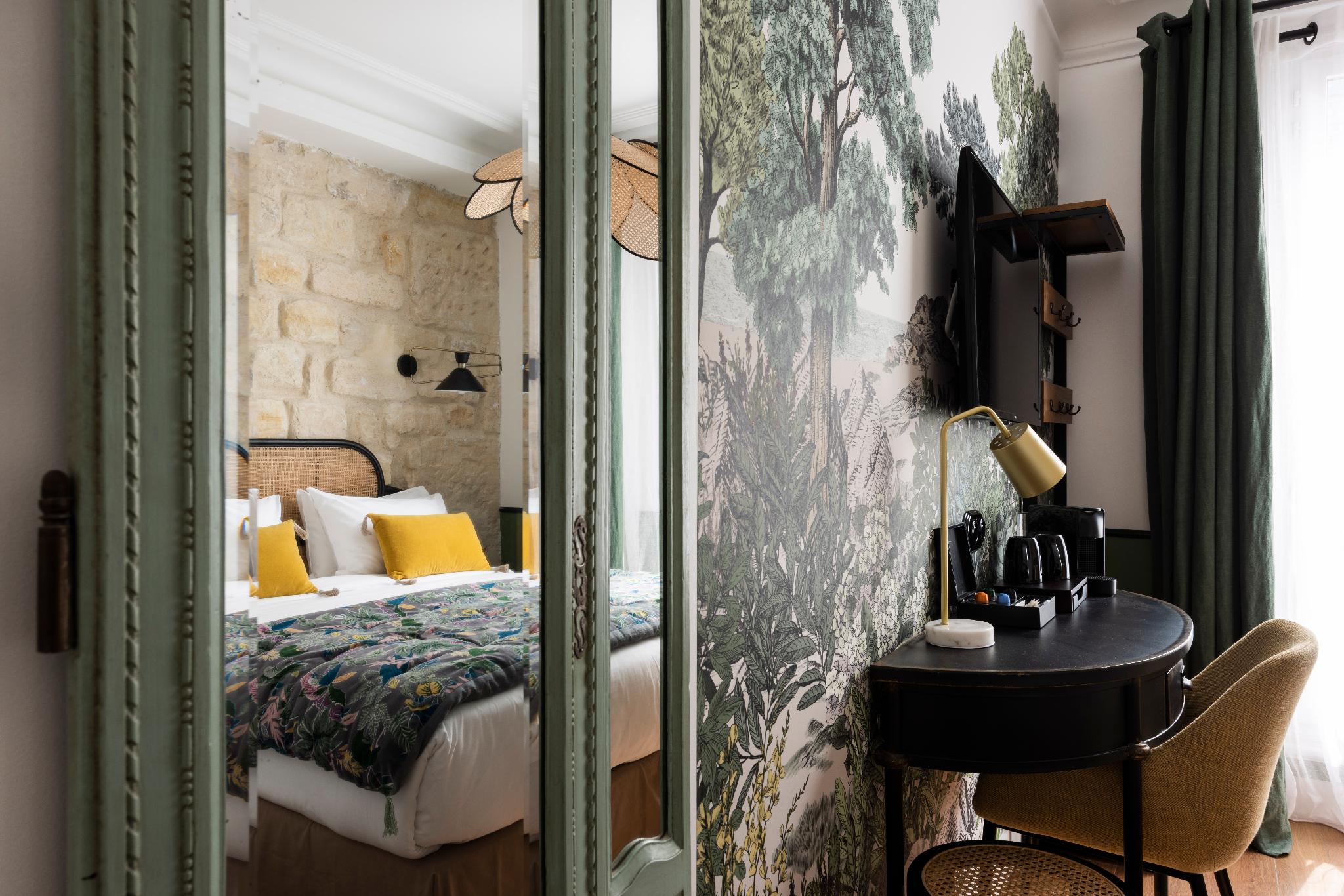 SUPERIOR, DOUBLE BED, BALCONY