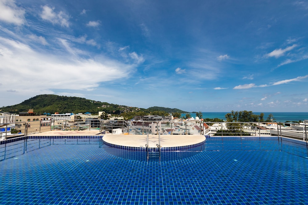 Amata Patong 45/48