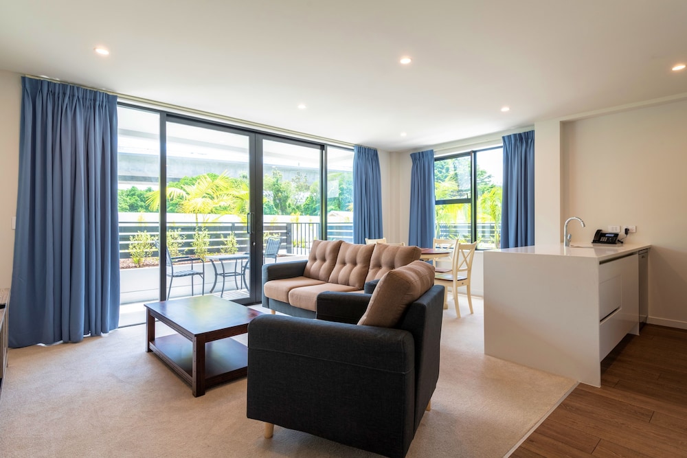 The Edgerley Suites 30/37