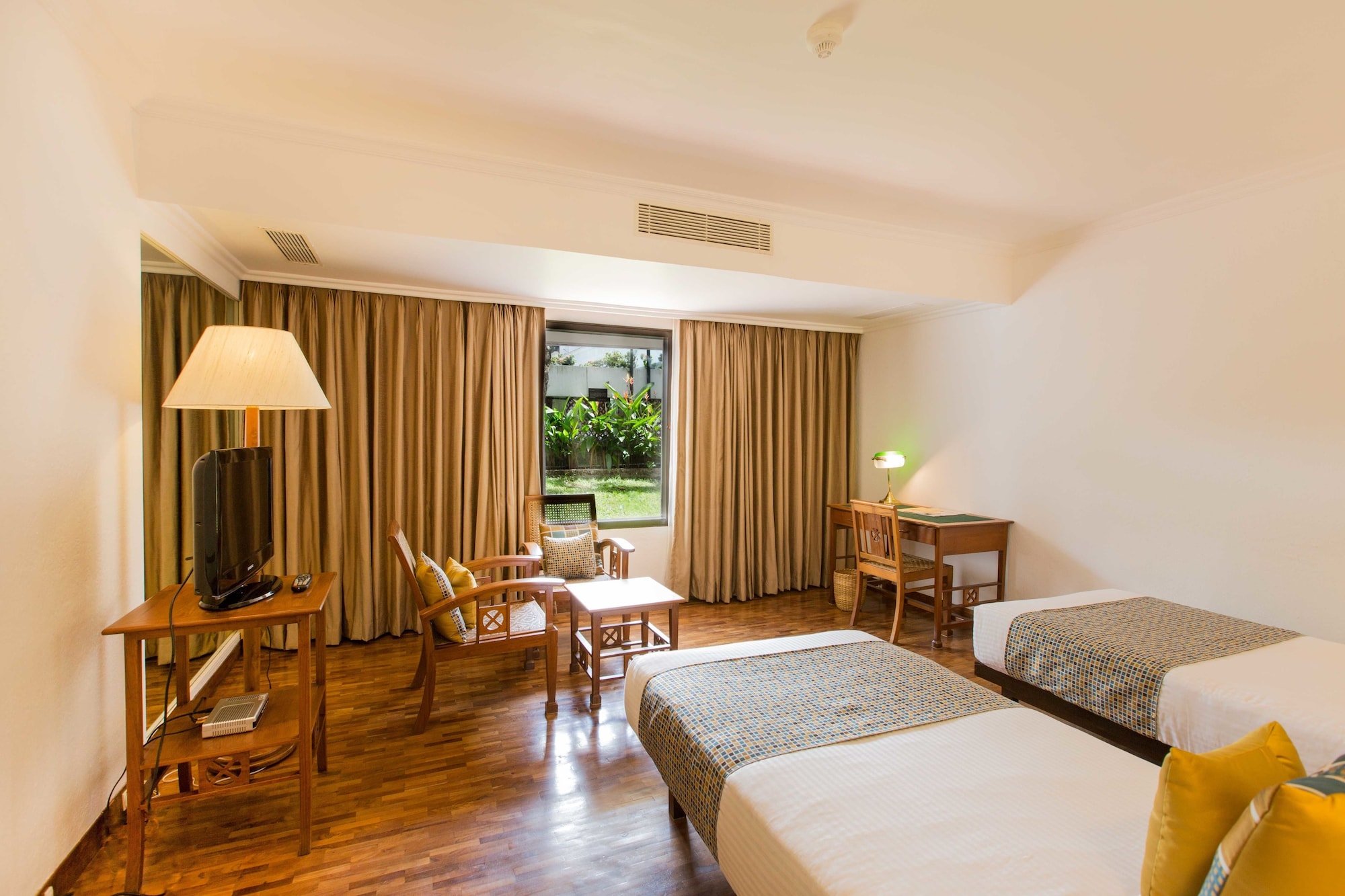 Executive Room