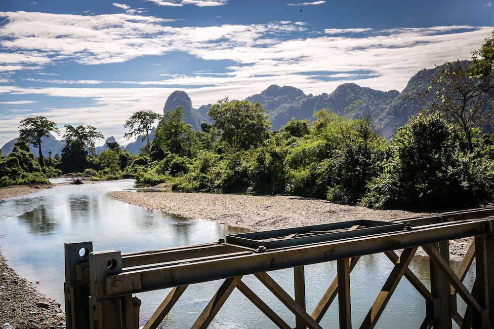 Riverside Boutique Resort Vang Vieng 71/74
