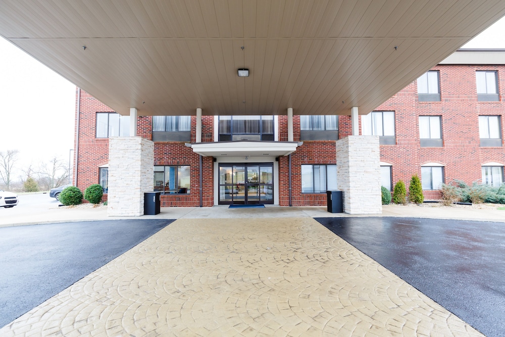 Holiday Inn Express Hotel Suites Shelbyville 5/44