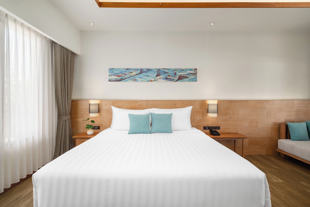 GARDEN, DELUXE, BUNGALOW, KING BED