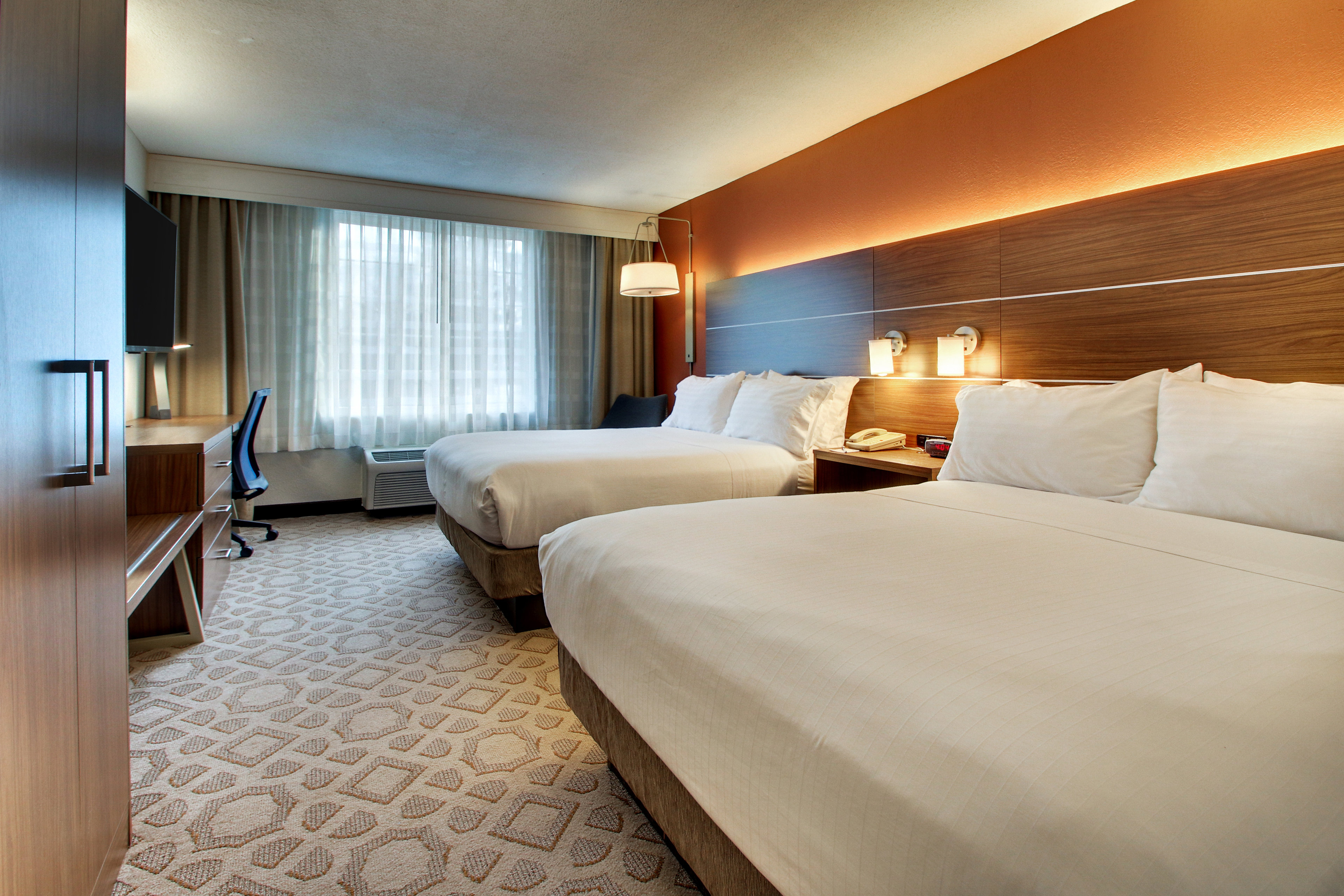 Holiday Inn Express Poughkeepsie 20/48