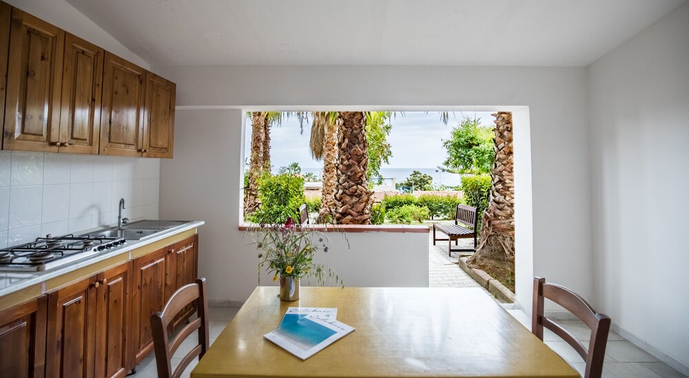 Villaggio Baia D'ercole 18/50