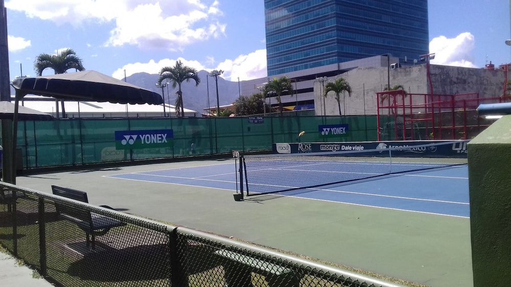 Costa Rica Tennis Club And Hotel 49/80