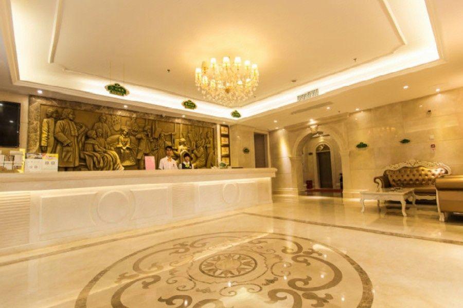 Vienne Hotel (Nanning Qingxiu Mountain)، نانينغ 10/33