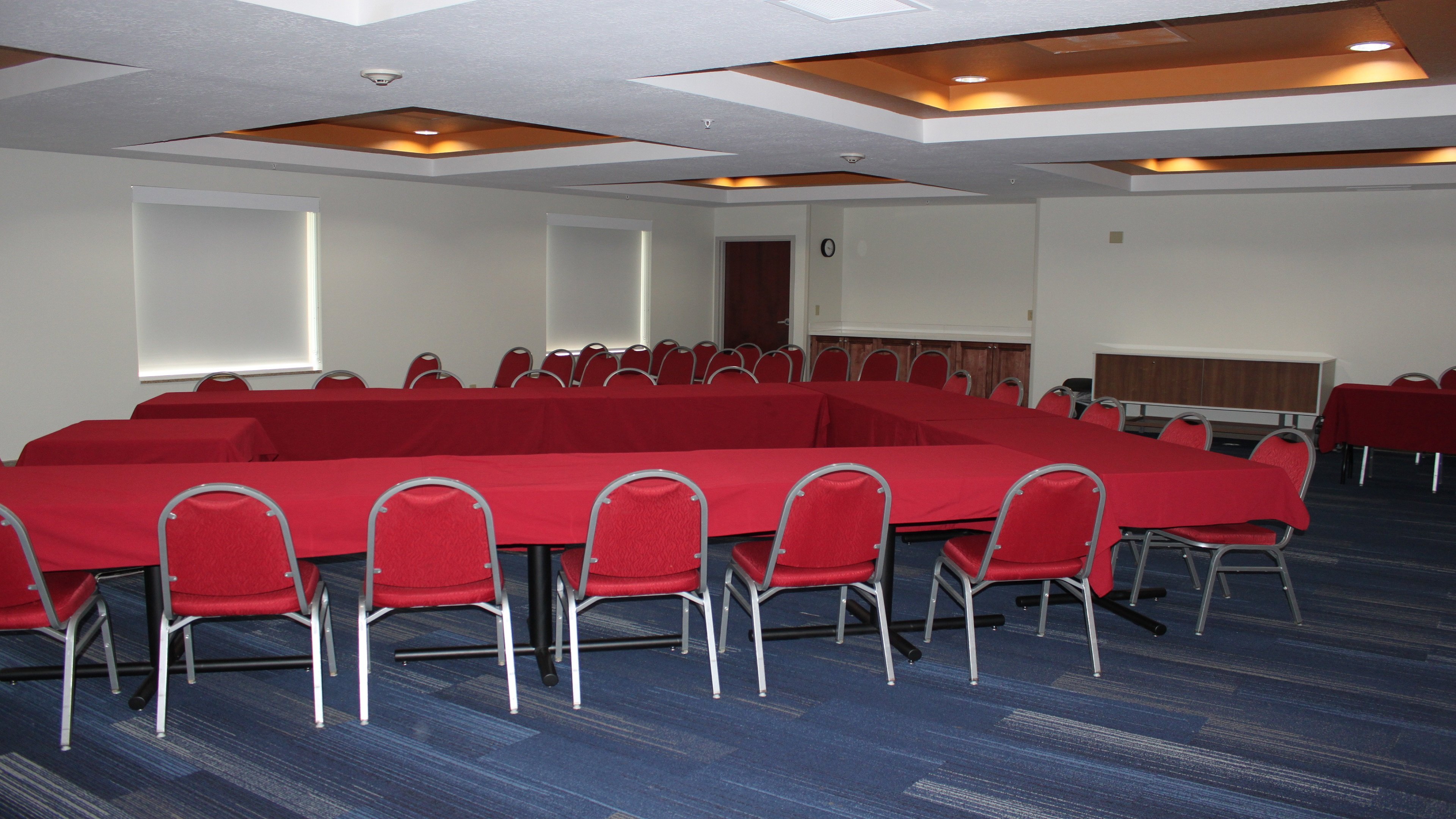 Holiday Inn Express Orlando South Davenport 56/70