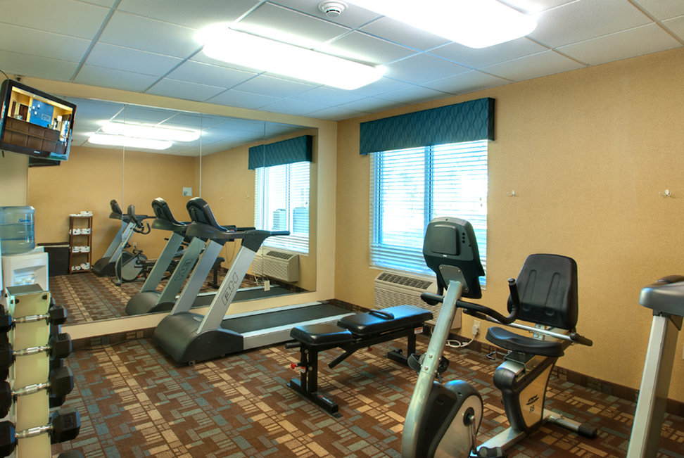 Holiday Inn Express Hotel Suites Canyon 35/67