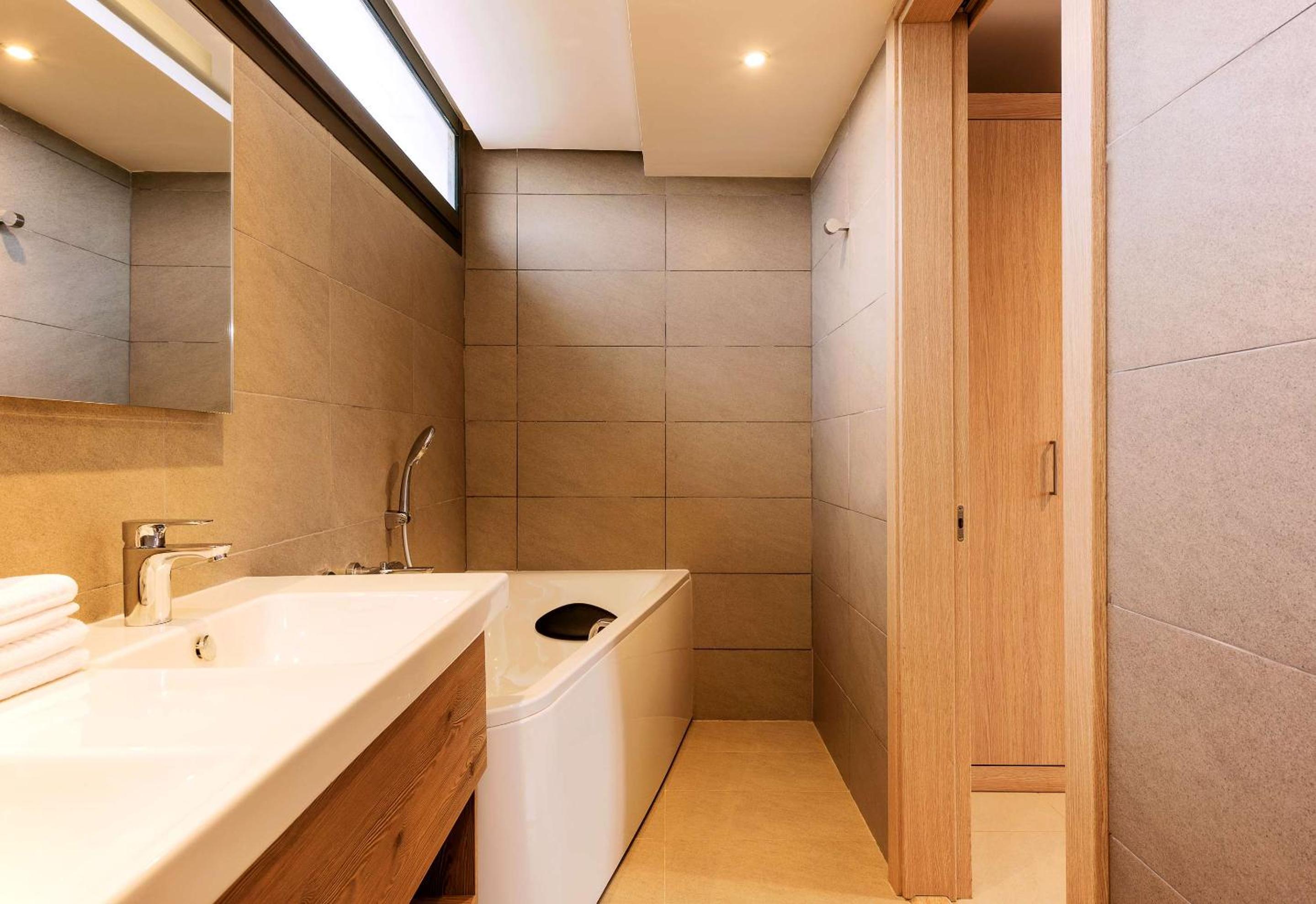 بنغل بشرفة بـ3 غرف نوم، Radisson Blu Residences Al Hoceima 4/6