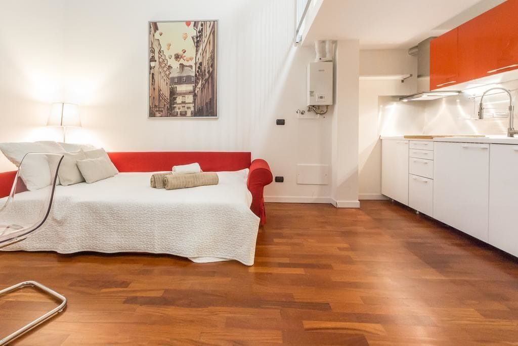 1 BEDROOM, DUPLEX, BASIC