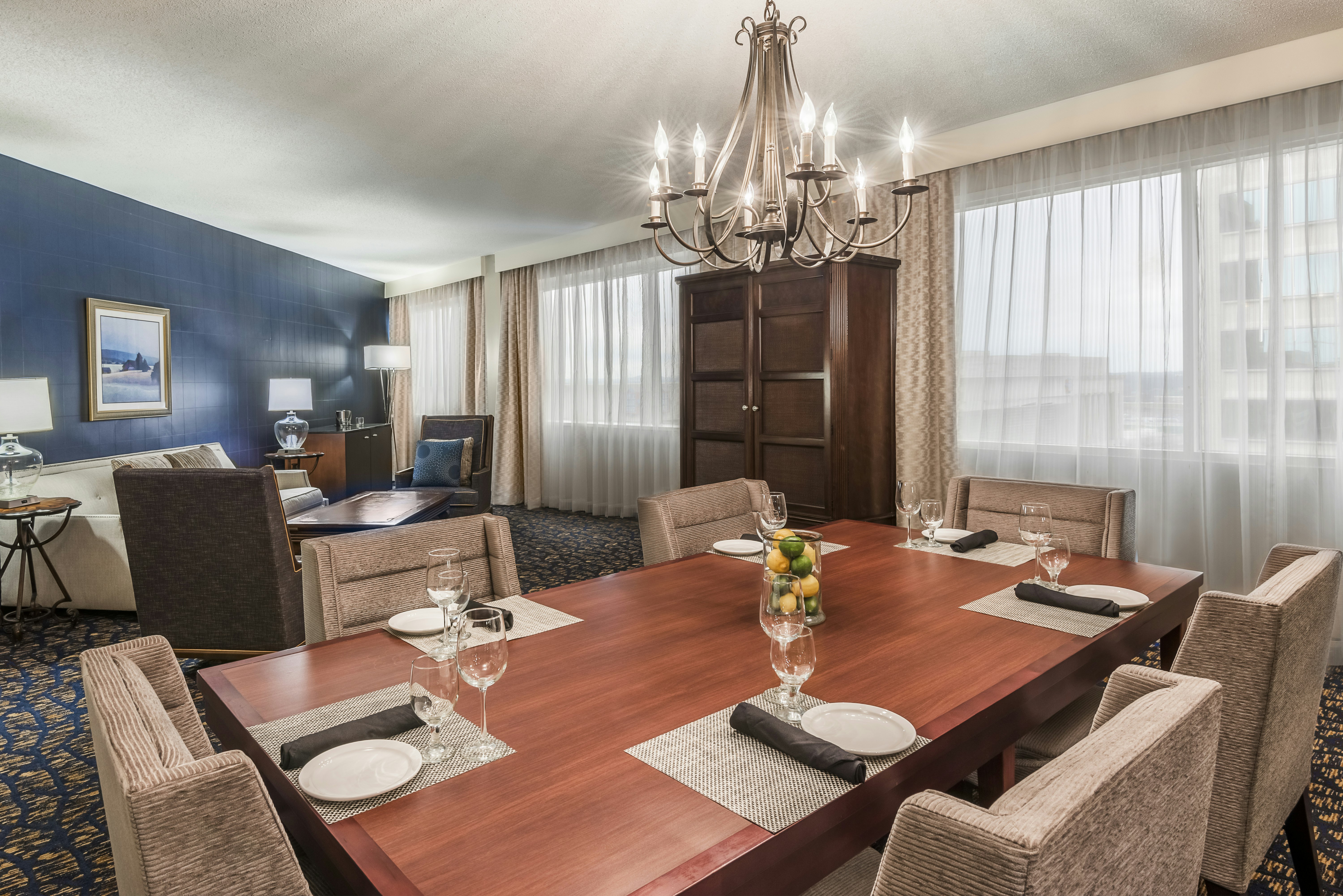 DoubleTree by Hilton Hotel Nashville Downtown 58/79