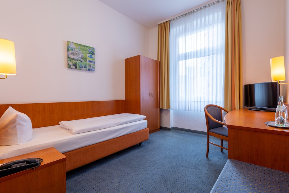 Trip Inn Hotel Schumann 23/64