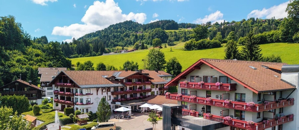 Königshof Hotel Resort 64/71