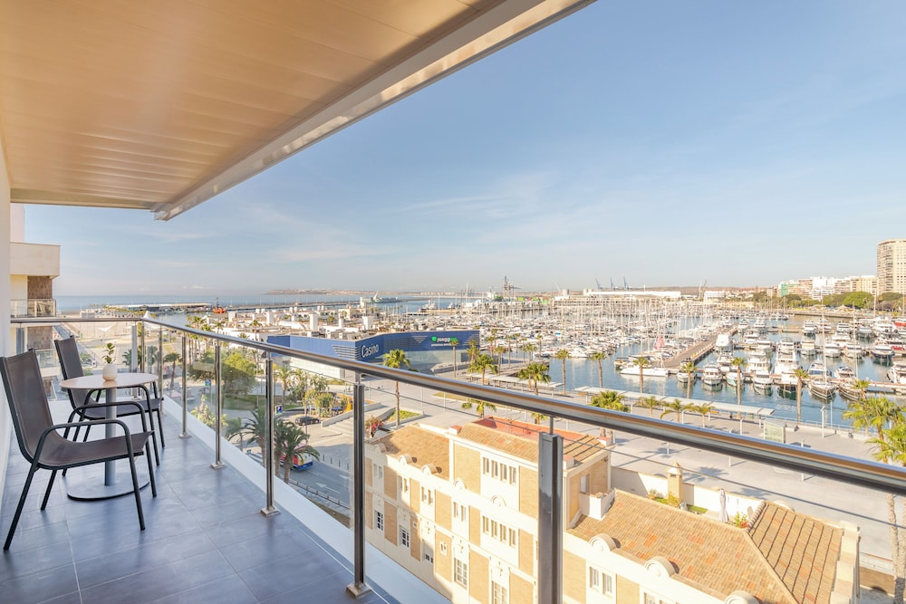 Melia Alicante 21/49