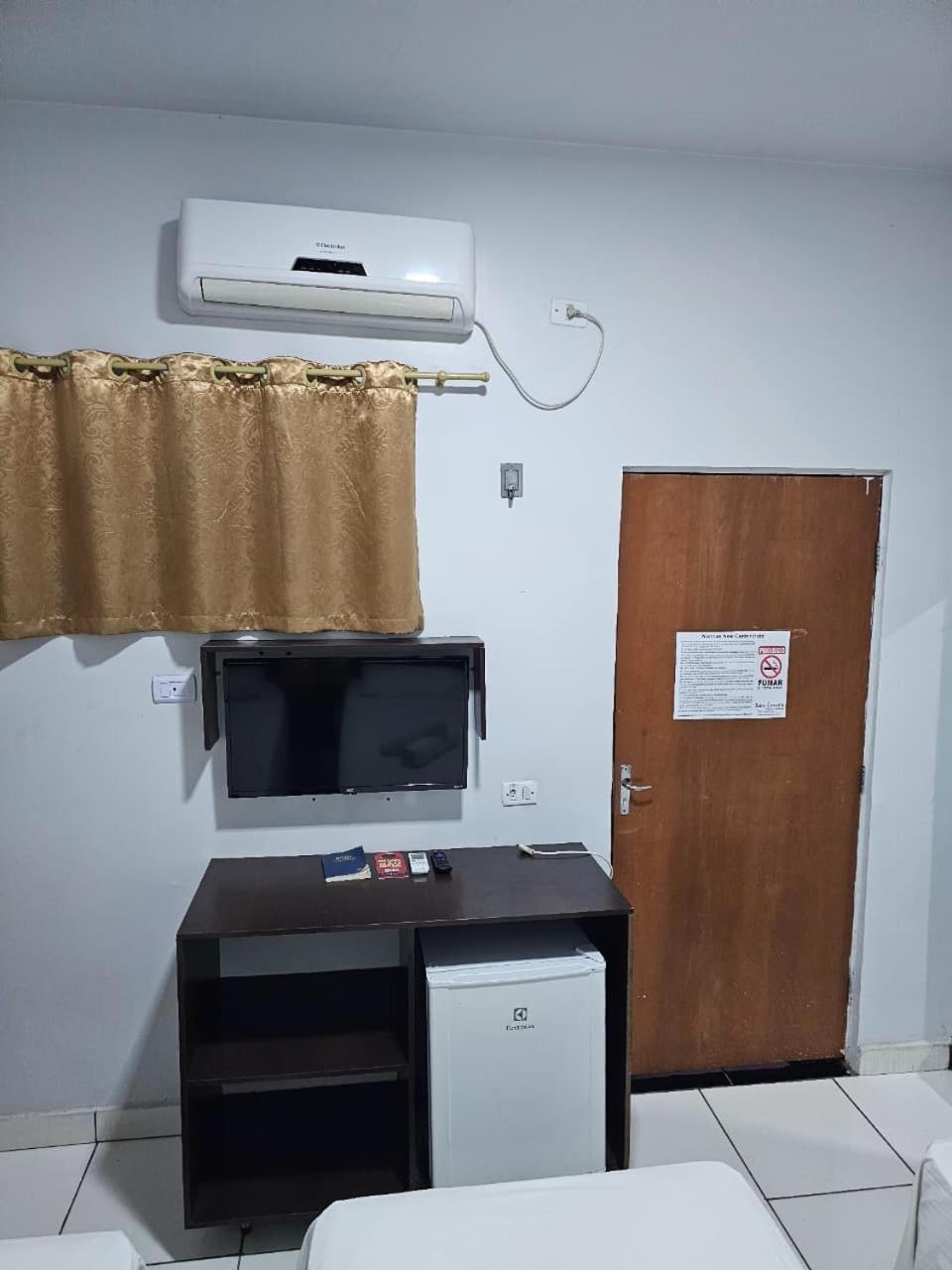 New Center Hotel 5/50