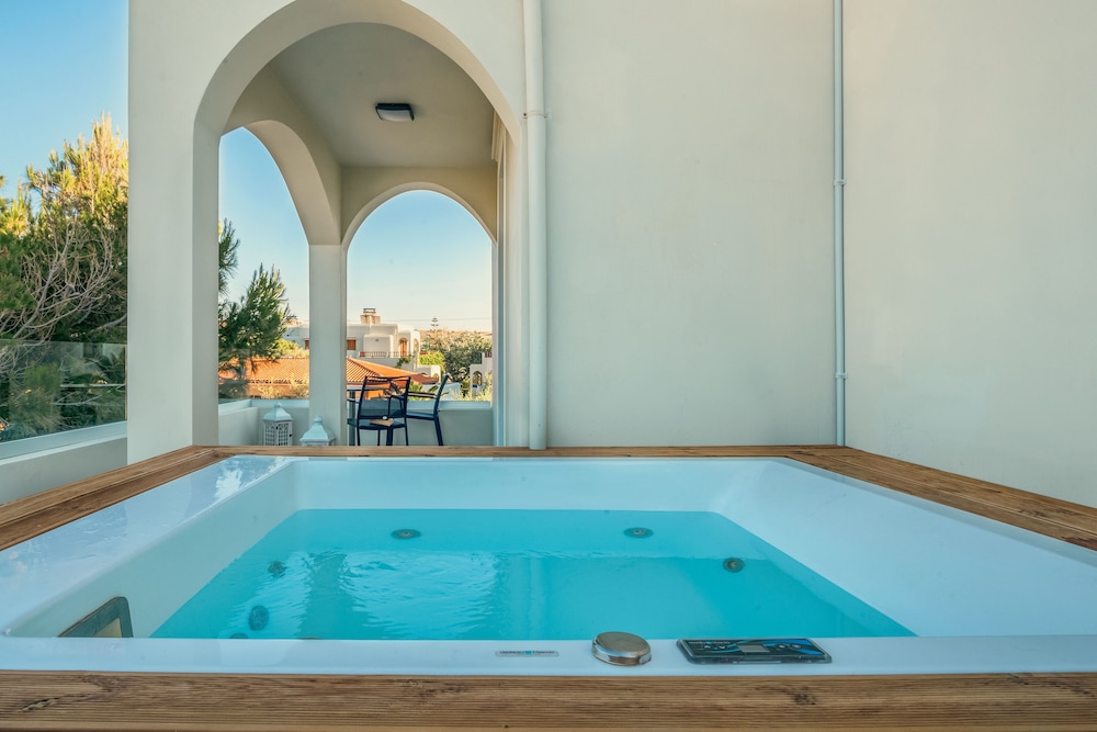 Malena Hotel and Suites - Adults Only by Omilos Hotels 20/50