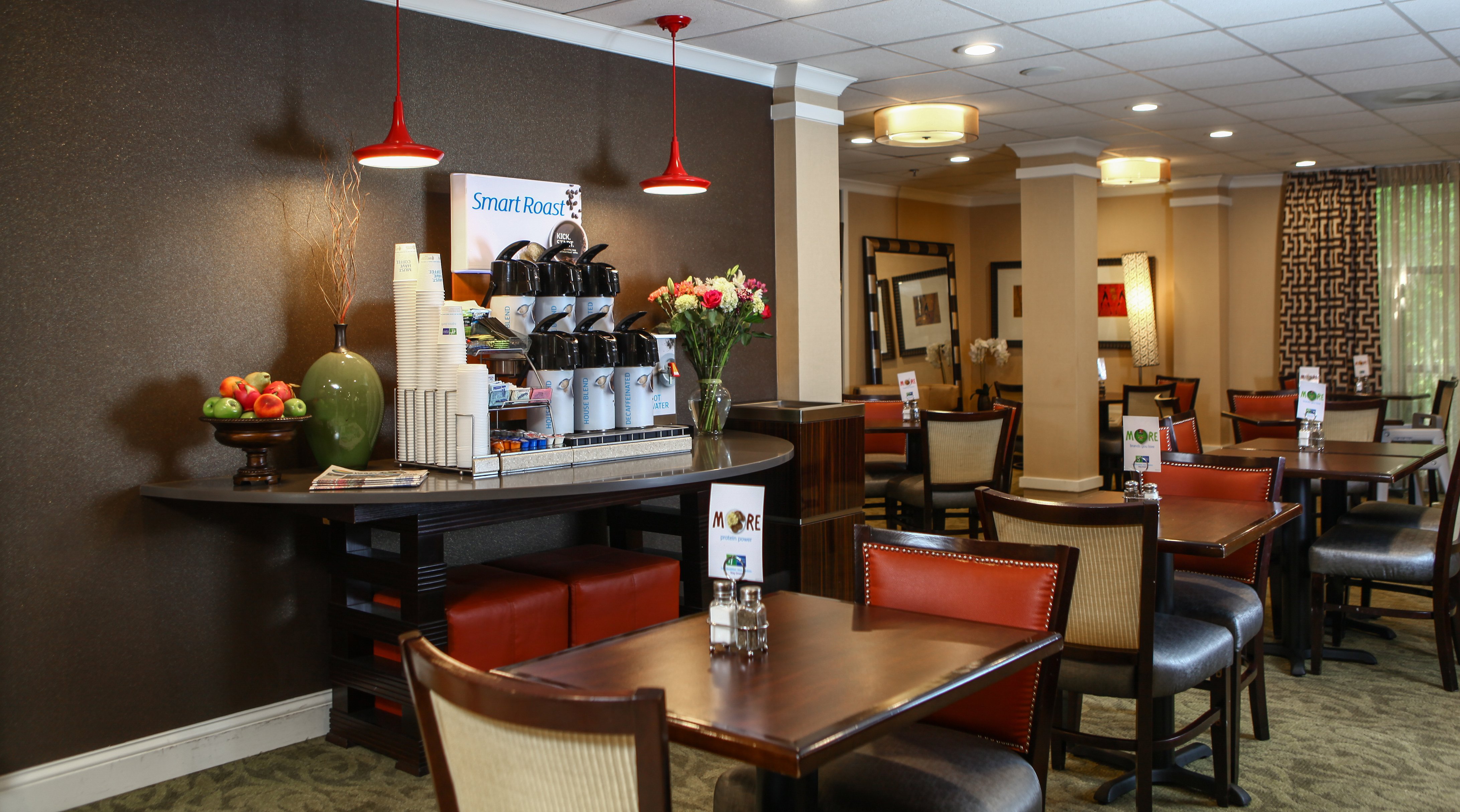 Holiday Inn Express Atlanta Emory University Area 27/37