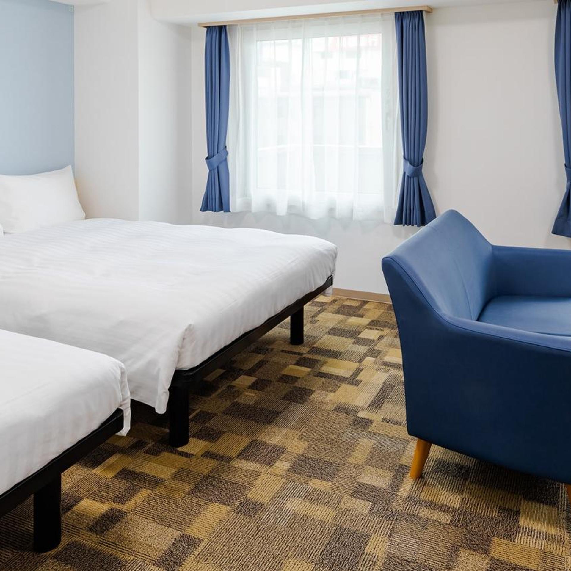 غرفة سوبيريور بسريرين منفصلين، Toyoko Inn Osaka Namba 3/4