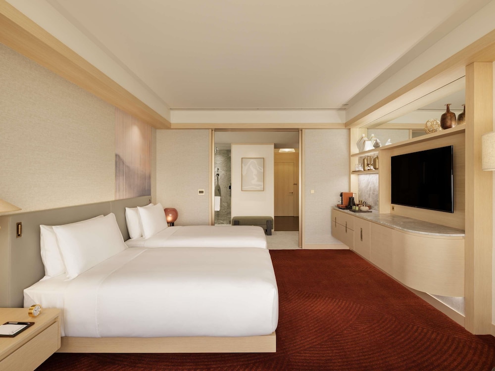 FAIRMONT GOLD, TWIN BEDS, TOKYO TOWER VIEW