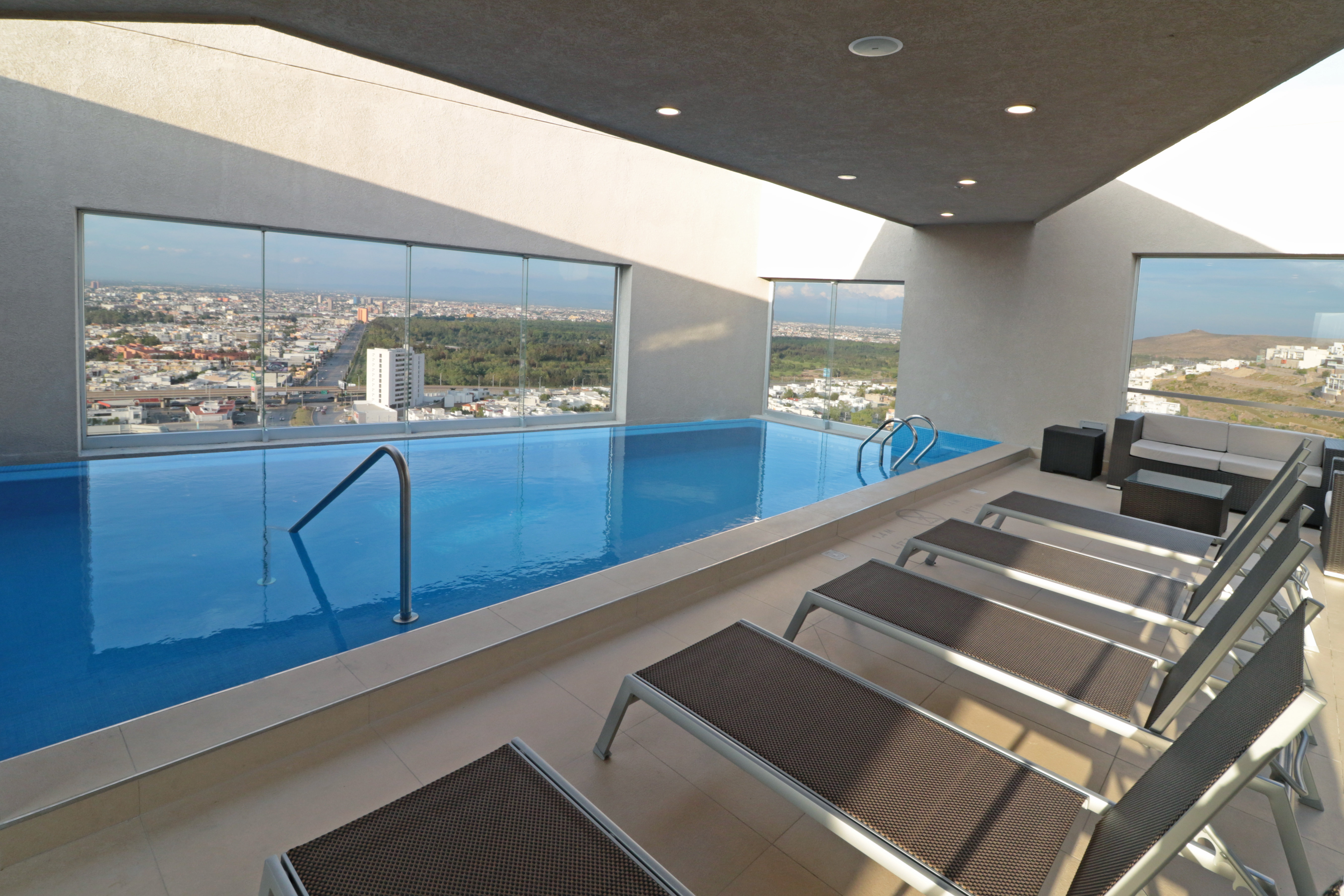 Staybridge Suites San Luis Potosi 37/73