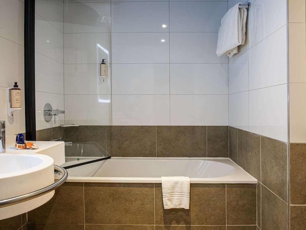 Mercure Carcassonne La Cite 48/50