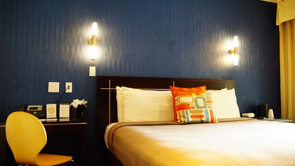 Nesva Hotel 17/37